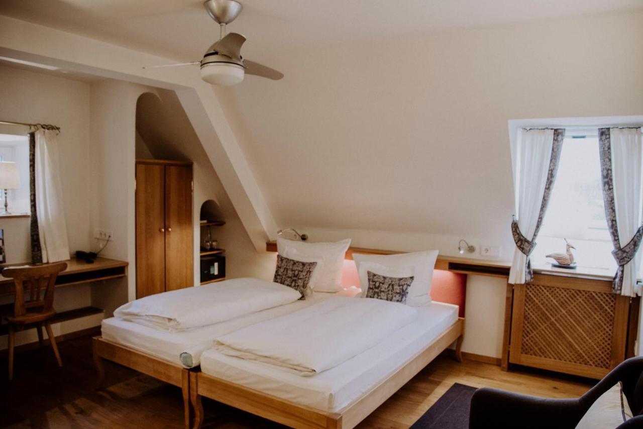 Gutshofhotel Winkler Braeu Lengenfeld Kültér fotó